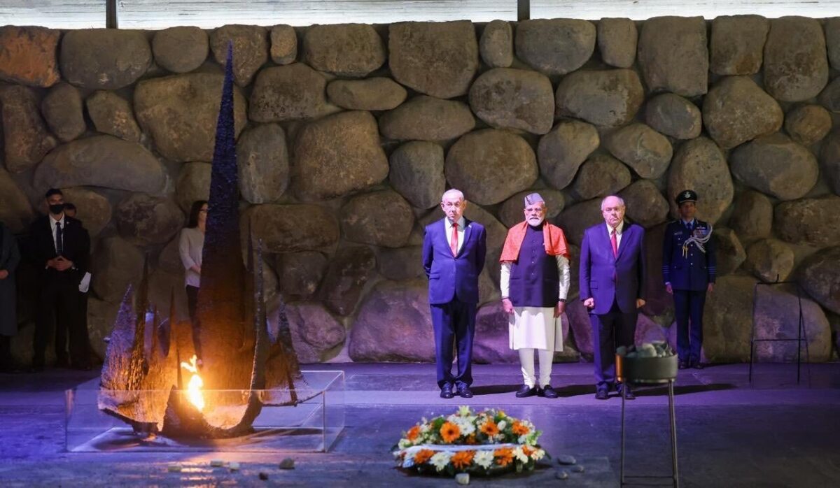 पीएम मोदी उत्तराखंडी टोपी