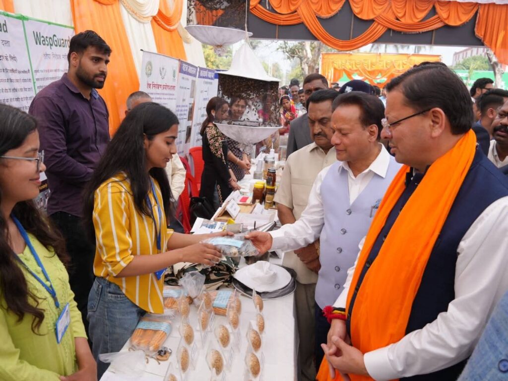 मुख्यमंत्री पुष्कर सिंह धामी