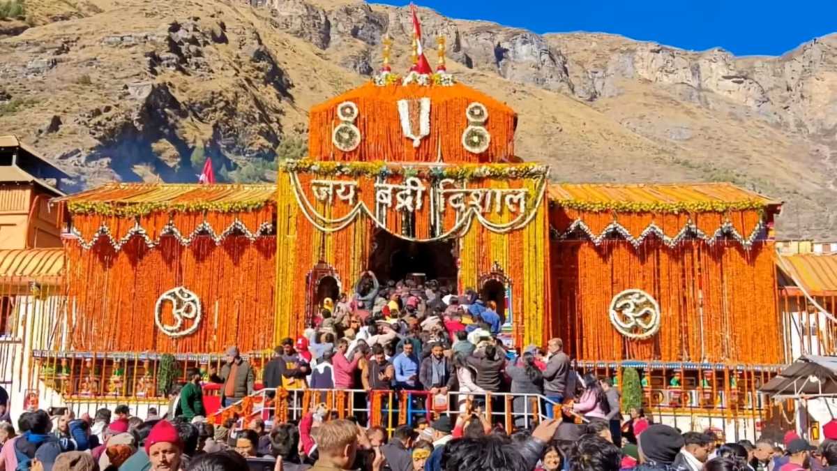 बद्रीनाथ धाम कपाट खुले