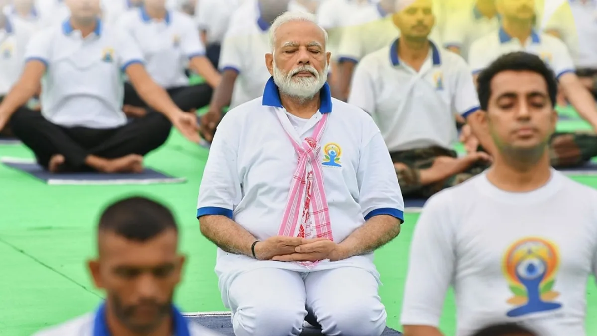 अंतरराष्ट्रीय योग दिवस 2026: कोलकाता से पीएम मोदी ने किया नेतृत्व, बोले- योग दुनिया का सबसे बड़ा कम्युनिटी सेलिब्रेशन