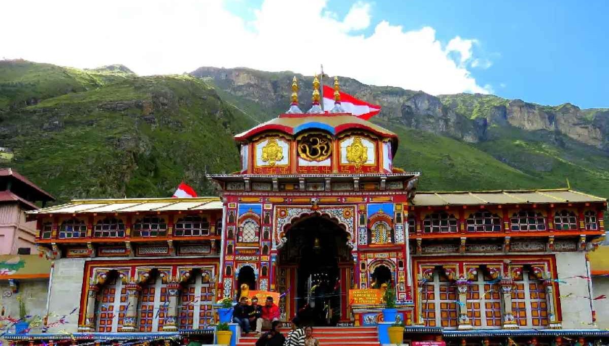 बद्रीनाथ धाम चढ़ावा विवाद